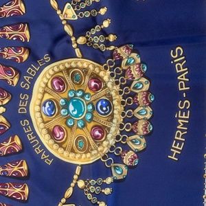 Hermes Parures Des Sables Scarf